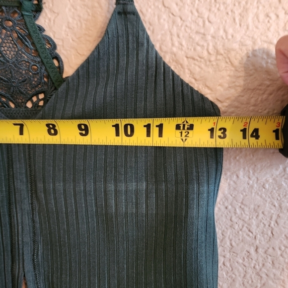 Aerie Green Strappy Women's Crop Top. Shelf Bra Size SP - Picture 5 of 8